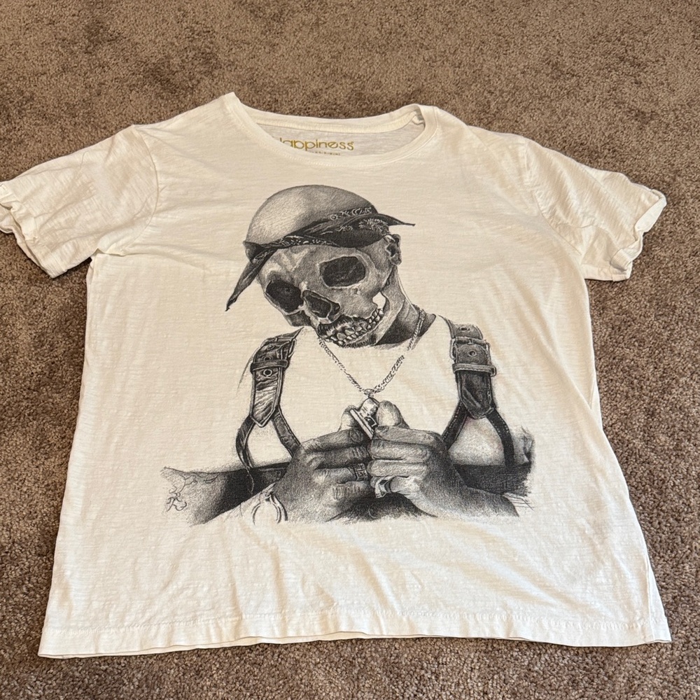 Edgy Skull Graphic Tee in Cream